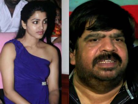 என்னாது, டி.ஆர். தன்ஷிகாவை திட்டி அழ வைத்தது பப்ளிசிட்டி ஸ்டண்ட்டா?