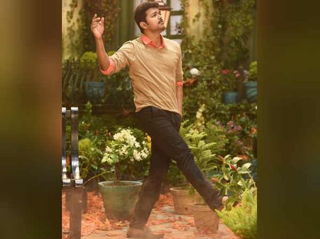 விஜய் ரசிகர்களே, இந்த செய்தியை படித்தால் அப்படியே மெர்சலாகிடுவீங்க