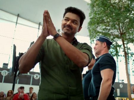 ஏன் அட்லீ, இது தான் 'மெர்சல்' படத்தின் கதையா? #Mersal