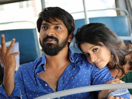 'மேயாத மான்' மொக்கையா... மெர்சலா...? - ட்விட்டரில் ரசிகர்கள் கருத்து