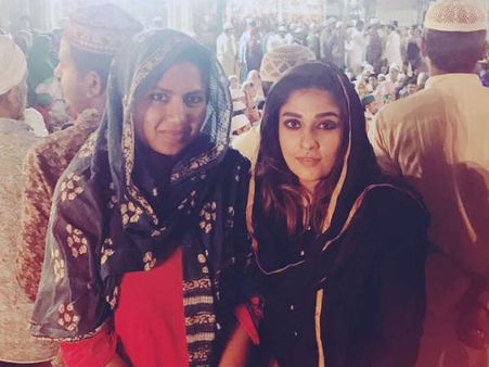 வேலைக்காரனுக்காக அஜ்மீர் தர்காவில் சிவகார்த்திகேயன், நயன்தாரா வழிபாடு: தீயாக பரவிய போட்டோ