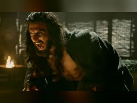 ரன்வீர் சிங், தீபிகா படுகோனே நடிப்பில் 'பத்மாவதி' - ட்ரெய்லர்!