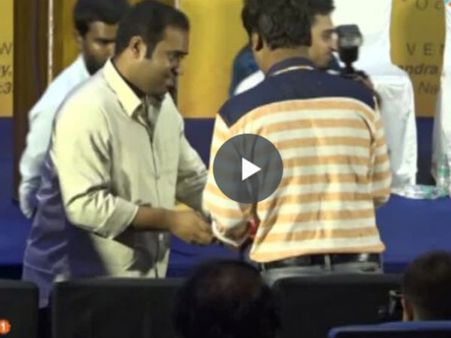 தயாரிப்பாளர் அபினேஷ் இளங்கோவன் - ராஜ் டி.வி இயக்குநர் மகள் திருமண அறிவிப்பு!