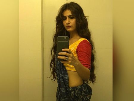 'வெட்கங்கெட்ட செல்ஃபி' வெளியிட்ட நடிகை: வறுத்தெடுத்த நெட்டிசன்ஸ்