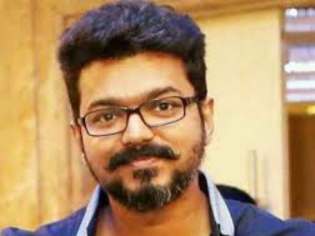 ஜோசப் விஜய்யோ, முகமது விஜய்யோ அவர் எங்க 'தமிழன்' விஜய் #WeLoveJosephVijay
