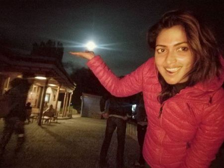 'என்னோட கனவுலகத்துக்கே வந்துட்டேன்..!' - செம குஷியில் அமலாபால்!