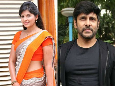 மலையாளப்படத்தில் அஞ்சலியுடன் நடிக்கும் 'சீயான்'!