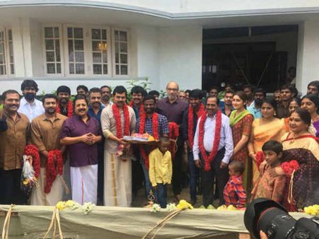 அண்ணன் தயாரிக்கும் படத்தில் தம்பி ஹீரோ! - பாண்டிராஜ் இயக்கும் படம் தொடங்கியது!