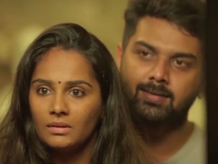 'இதுதான் பெண் சுதந்திரமா...' - விவாதத்தைக் கிளப்பியிருக்கும் 'லக்‌ஷ்மி' குறும்படம்!