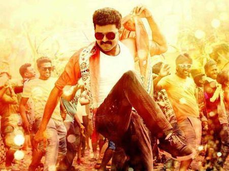 ரஜினி, பிரபாஸ் எல்லாம் கொஞ்சம் ஓரமா விளையாடுங்க... - 'மெர்சல்' வசூல் 200 கோடி!