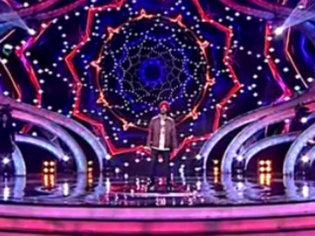 பஞ்சாபில் இருந்து வந்து விஜய் ரசிகர்களை மெர்சலாக்கிய 'சிங்'