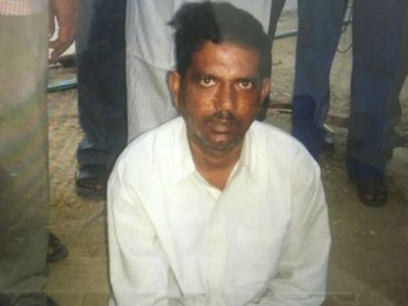 'தீரன்' படத்தில் வந்த உண்மையான கொள்ளையனின் புகைப்படம் - வெளியிட்டது போலீஸ்!