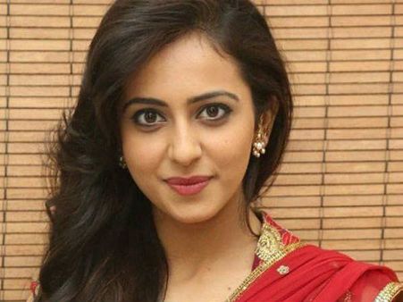 ஆளானப்பட்ட நயன்தாராவுக்கே ரூ. 3 கோடி தான்: ரகுல் ப்ரீத் சிங் வருத்தம்