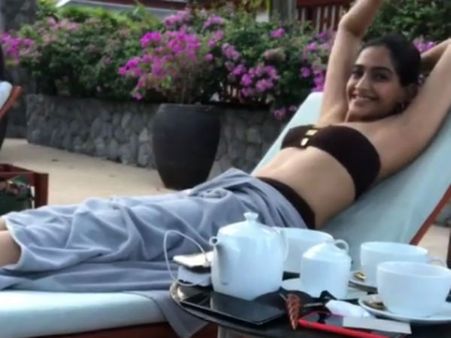 உனக்கெல்லாம் பிகினி தேவையா?: வாரிசு நடிகையை விளாசிய நெட்டிசன்ஸ்