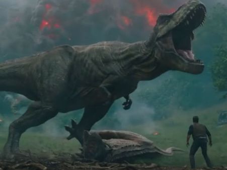 ஹாலிவுட் ரசிகர்களே... ஜுராசிக் வேர்ல்டு : Fallen Kingdom - மிரட்டல் ட்ரெய்லர் இதோ!