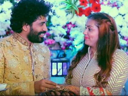 திருமணத்திற்கு பிறகு கணவருடன் சேர்ந்து நமீதா பார்த்த முதல் படம் எது தெரியுமா?