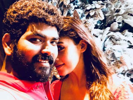 காதலருடன் கிறிஸ்துமஸ் கொண்டாடிய நயன்தாரா: தீயாக பரவிய செல்ஃபி
