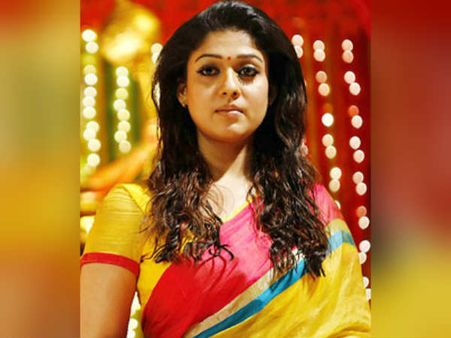 தமிழ் சினிமா 2017: சிலிர்த்து எழுந்த நயன்தாரா!