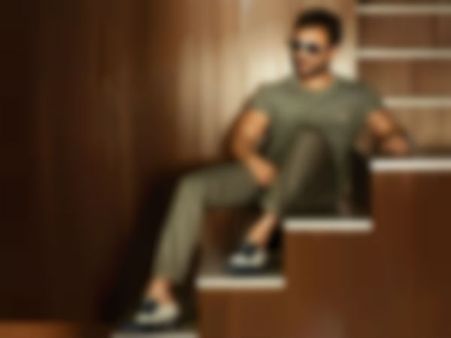 கோபத்தில் வில்லனின் 'பேக்'கை கடித்த வாரிசு நடிகர்