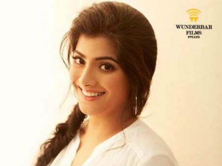 'மாரி 2' படத்தில் இன்னொரு நடிகை... அதிகாரப்பூர்வ அறிவிப்பு!