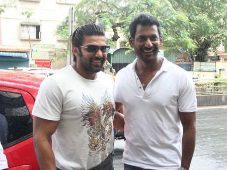 விஷாலை நெட்டிசன்ஸ் தான் கலாய்க்கிறாங்கன்னு பார்த்தா நண்பன் ஆர்யாவுமா!