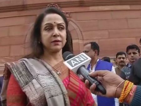 பொறுப்பில்லாமல் பேசிய சூப்பர் ஸ்டார் மனைவி: கொந்தளித்த மக்கள்