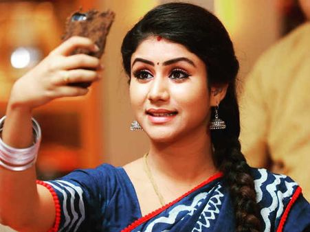 சொடக்கு பாடலுக்கு இப்படியும் ஆடலாம்: வைரலான ராஜா ராணி 'செம்பா' வீடியோ