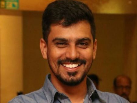 தளபதியை கலாய்த்ததை பற்றி கேட்டவரிடம் மூடிட்டு போ என்ற எஸ்.ஆர். பிரபு