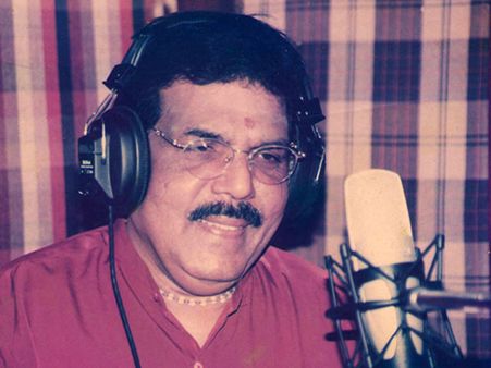 காலத்தின்மீது அழியாச்சுவடு பதித்த பாடகர் - மலேசியா வாசுதேவன் #MalaysiaVasudevan