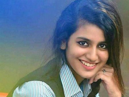 அட்டகாசமா தமிழ் பேசும் ப்ரியா பிரகாஷ்... தமிழ்ல நடிக்கணுமாம்!