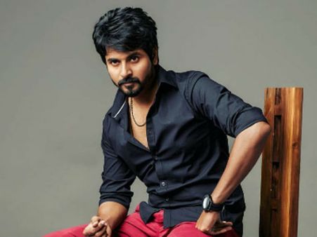 சயின்ஸ் ஃபிக்‌ஷன் படத்தில் சிவகார்த்திகேயனுக்கு ஜோடி இந்த நடிகையா?