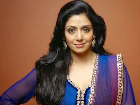 ஸ்ரீதேவி உடல் மும்பை வருவதில் தாமதம்! பொதுவழக்கு நீதிபதி ஒப்புதல் வேண்டும்