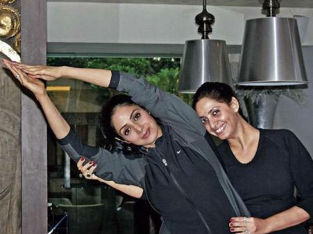 ஜிம், யோகா, டயட் என்று கட்டுக்கோப்பாக இருந்த ஸ்ரீதேவிக்கா மாரடைப்பு? #sridevi