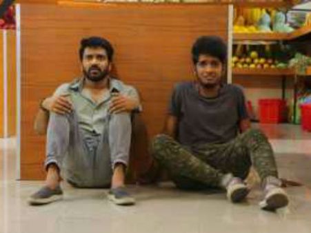 வாவ் அசத்தல்... இரண்டு முன்னணி இசையமைப்பாளர்களும் ஒரே படத்தில்!