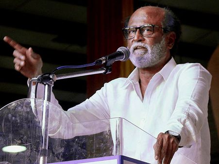 அமெரிக்கா போய் வந்தபின் 'முழுநேர' அரசியல்வாதியாகிறார் ரஜினி!