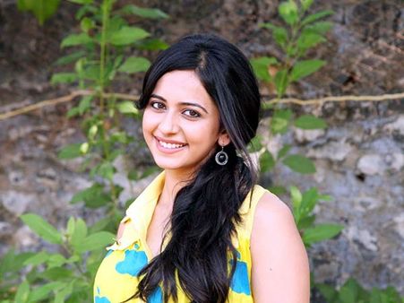 சிவகார்த்திகேயனுடன் முதன்முறையாக ஜோடி சேரும் முன்னணி நடிகை!