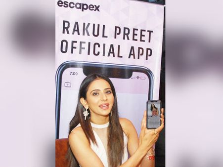 ரசிகர்களுக்காக ரகுல் பிரீத் சிங் செய்த விஷயம்.. இனி ரகுலுடன் சாட் பண்ணலாம்!