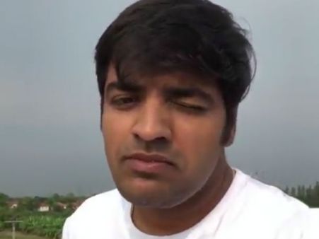 வீடியோ வெளியிட்டு பப்ளிக்கா அசிங்கப்பட்ட சதீஷ்