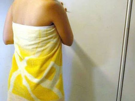 இளம் நடிகையின் ஆபாச வீடியோவை யூடியூப்பில் வெளியிட்ட தயாரிப்பாளர்