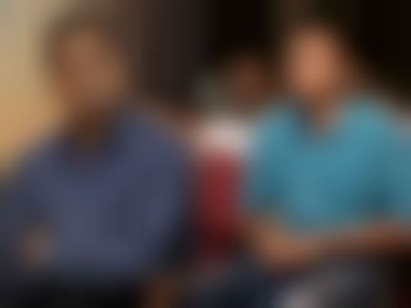 நீ அடிக்கிற மாதிரி அடி நான் அழுவுற மாதிரி அழுவுறேன்: 2 இயக்குனர்களின் பலே டிராமா?