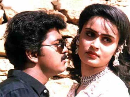 38 வயதில் திருமணம் செய்ய மாப்பிள்ளை பார்க்கச் சொன்ன விஜய் பட ஹீரோயின்