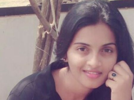 'நான் சின்ன பொண்ணுங்க' - 'மதுரைவீரன்' மீனாட்சி