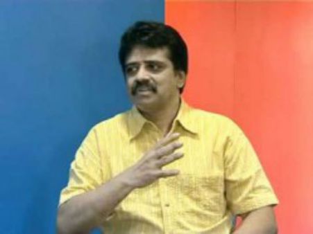 தமிழனாக, இந்தியனாக வெட்கி தலை குனிகிறேன்: பாடகர் ஸ்ரீனிவாஸ் கோபம்