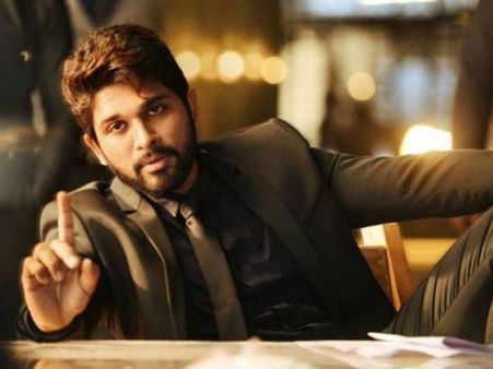 ‘அர்ணாக் கயித்துல தாயத்து’... அர்ஜூன், சரத்குமாரை வச்சு செஞ்சிருக்கும் அல்லு!