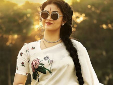 ஏன் கீர்த்தி சுரேஷ் திடீர் என்று இப்படி ஒரு முடிவு?