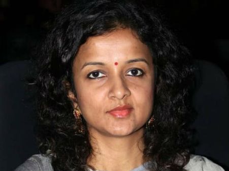 அரசியல், சினிமா பின்னணி இருந்துமே கிருத்திகா உதயநிதிக்கு இந்த நிலைமையா? #Kaali