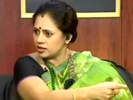 இது அடல்ட் காமெடி அல்ல 'போர்ன்' படம்: லட்சுமி ராமகிருஷ்ணன் விளாசல் #IAMK