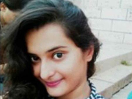 ஷூட்டிங்கிற்கு சென்ற வழியில் விபத்தில் பலியான நடிகை