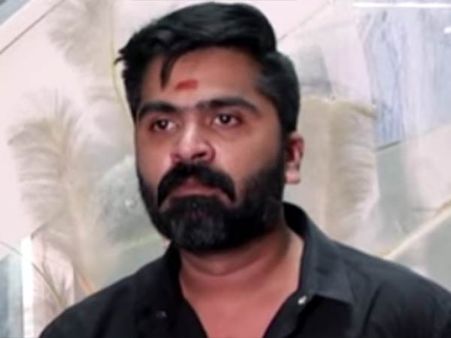 “இனி எனக்கு கட் அவுட் வேண்டவே வேண்டாம்...” ரசிகர் கொலையால் விழா மேடையில் எமோஷன் ஆன சிம்பு!