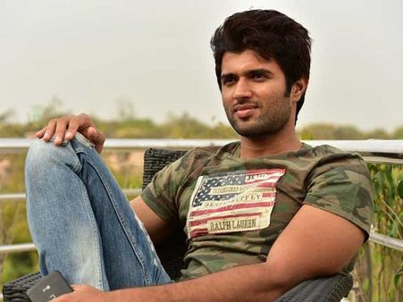 புரட்சித் தமிழனையே வியக்க வைத்த 'விஜய்': குவிந்த பாராட்டு